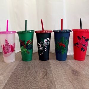 Starbucks Holiday 2021 Festive Venti Cold Cups